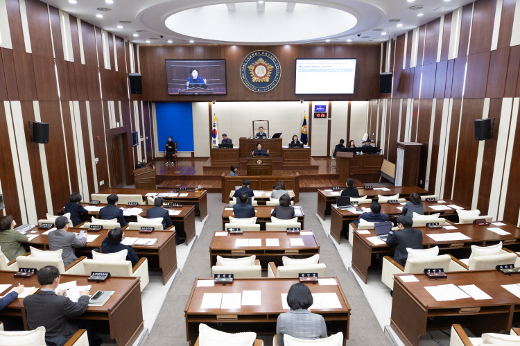 제304회 은평구의회 제2차 정례회 제2차 본회의_제1차 구정질문 이미지
